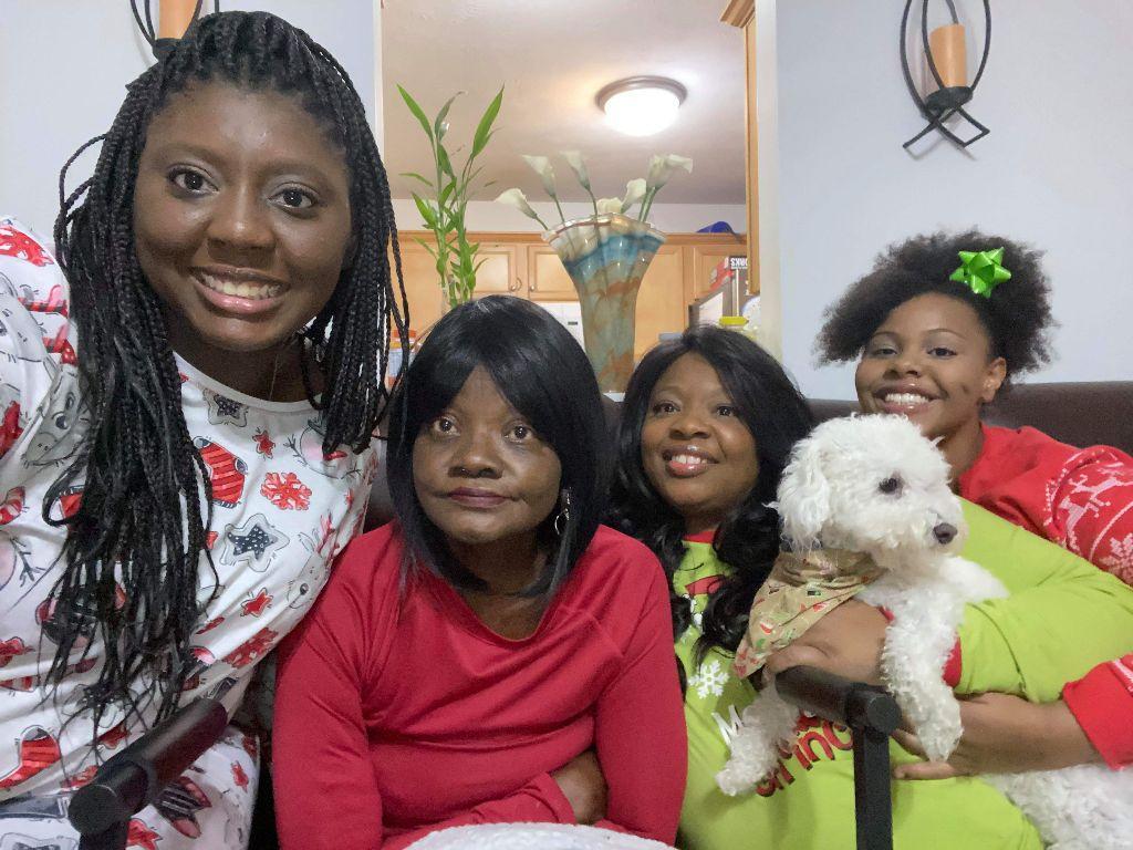 Barbara Love-Nisely with daughter Shemeka Nisely & grand-daughters, SeQouia Nisely & Victoria Garland-Nisely 